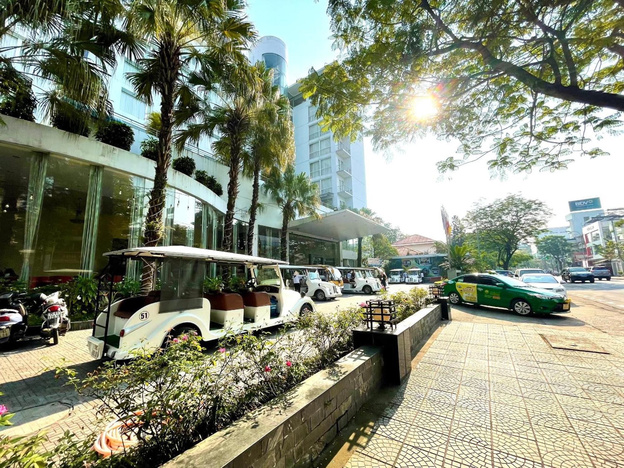 蒙迪尔顺安酒店 顺化 外观 照片